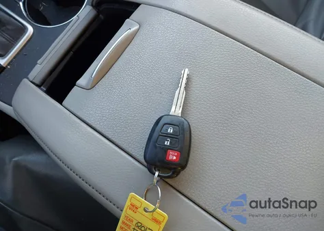 2017 Toyota Highlander Le из США, поврежденный, VIN 5TDBZRFH6HS390515